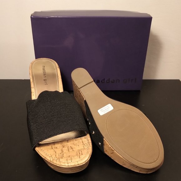 Madden Girl Nickolet Wedge Sandal - Size 10 - NEW - Picture 2 of 4